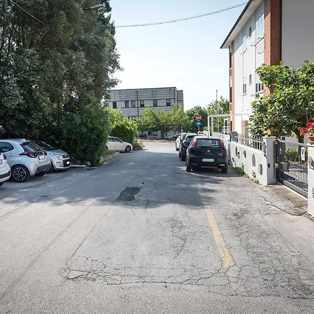 Apartamento S246 - Sirolo, Monolocale A 50 Mt Dal Corso E Dal Sentiero Che Porta Alle Spiagge